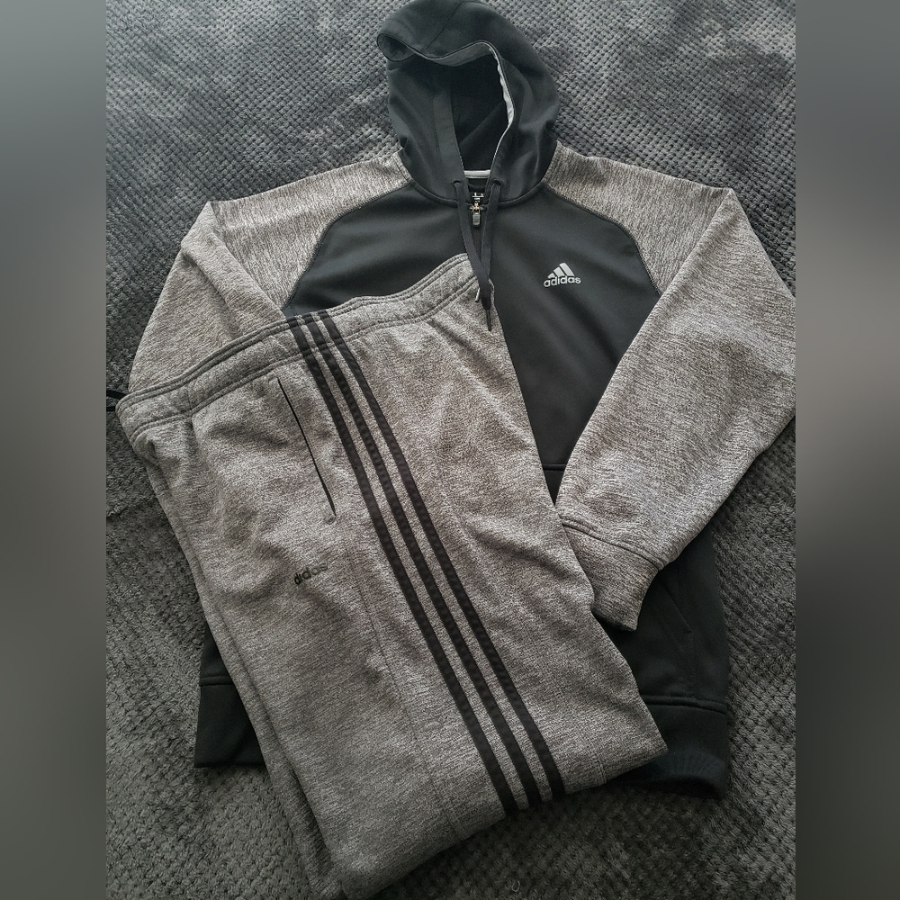 Adidas Sweatsuit